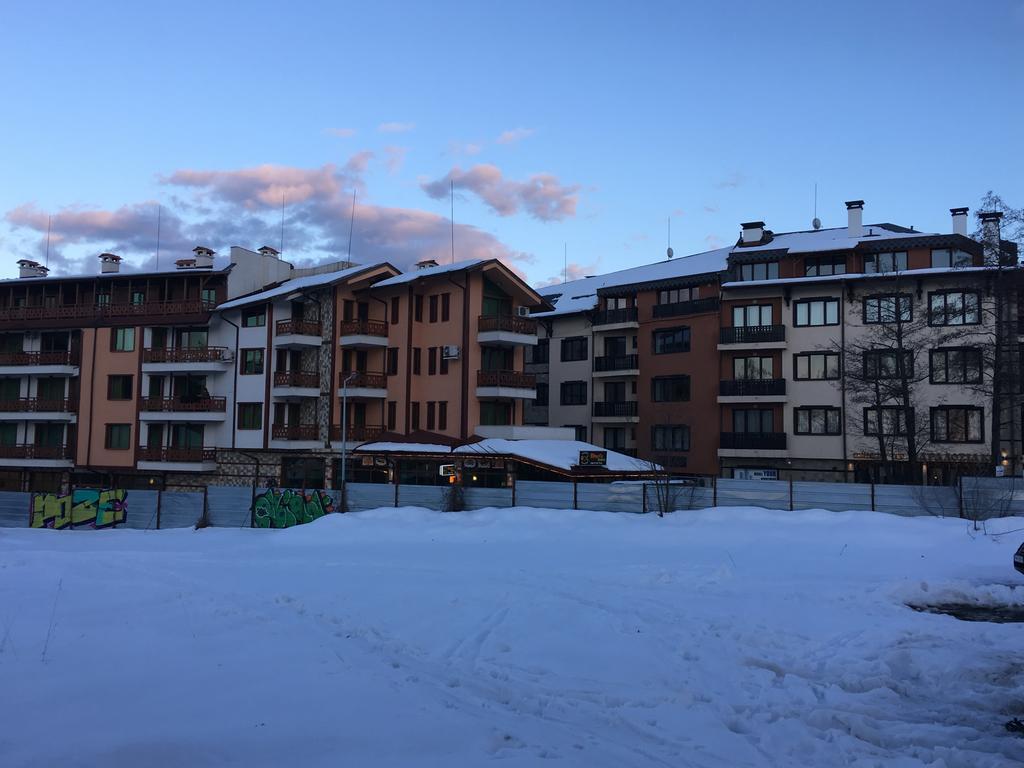 Ramada 2 Ski Apartment Bansko Exterior foto